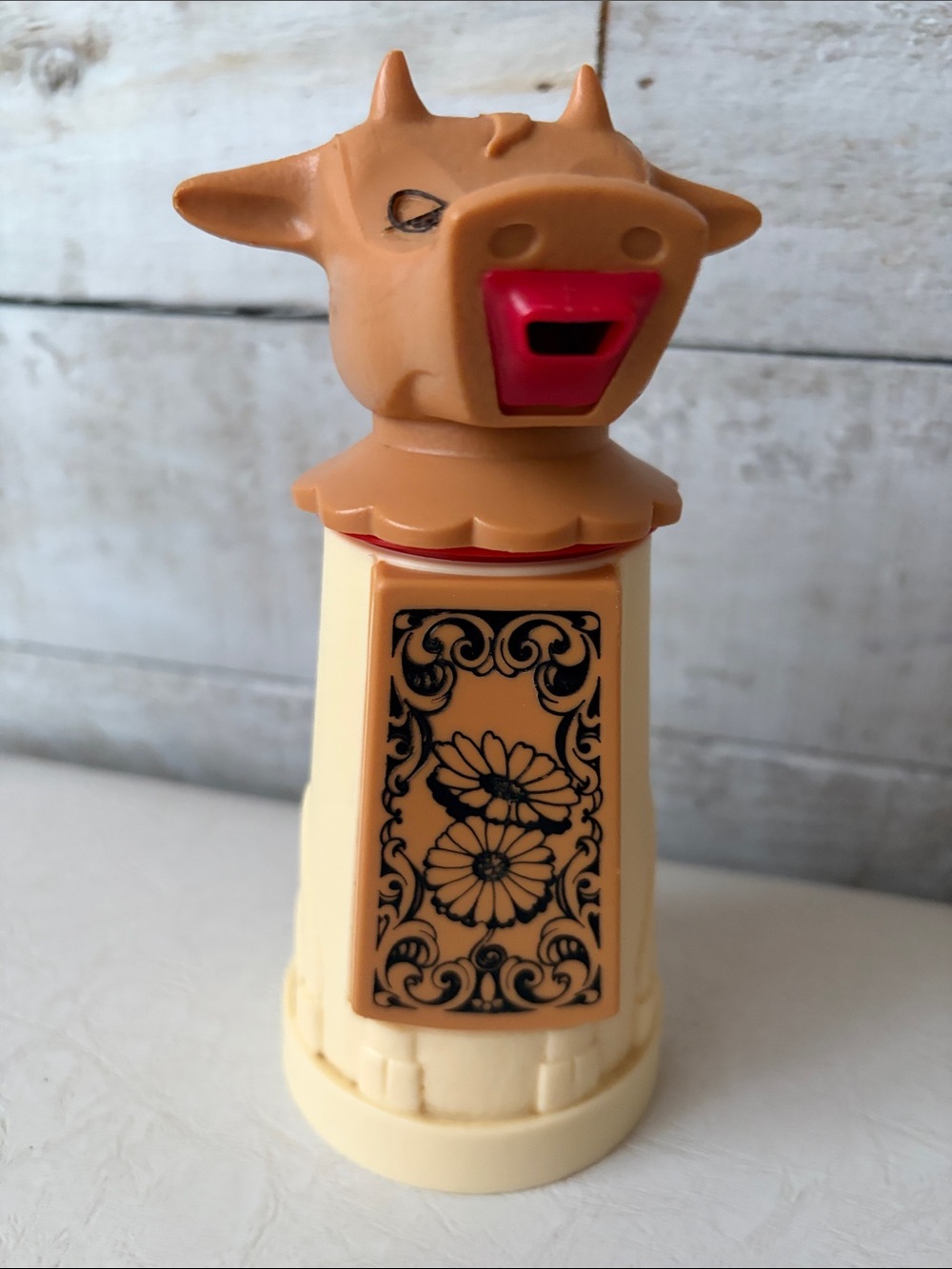 Vintage moo cow creamer